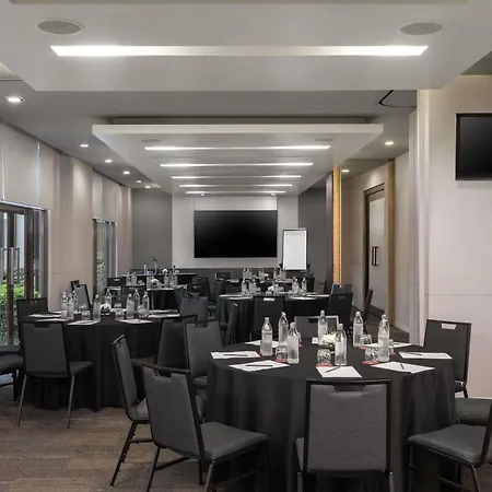 Ibis Bangkok Riverside-3